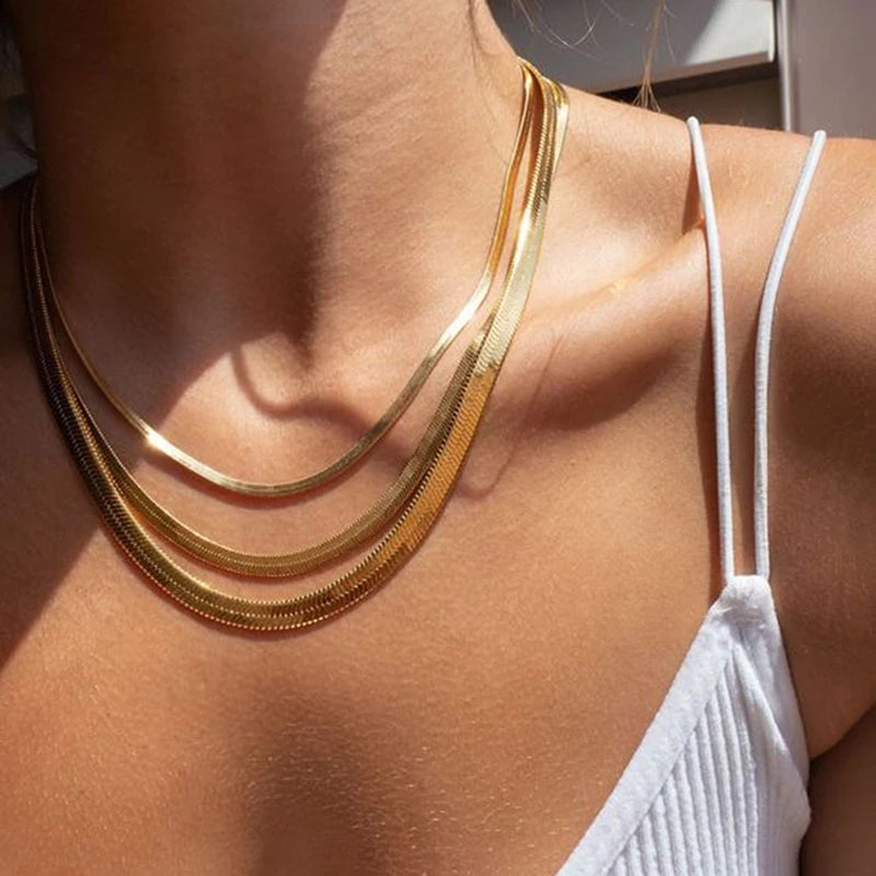 Carter and Laurent gold herringbone necklace